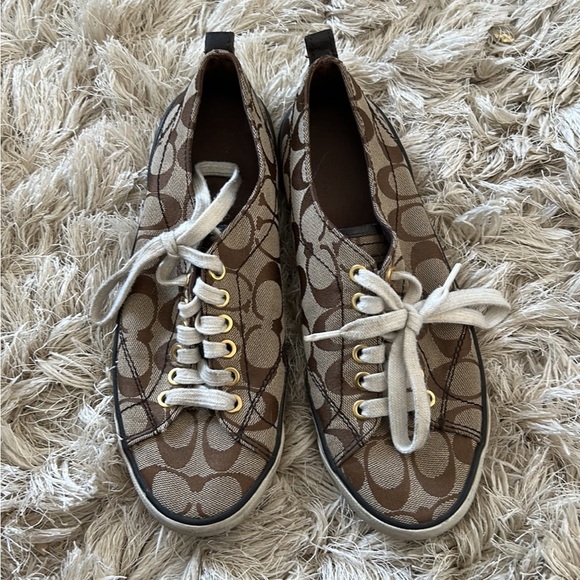 Coach shoes - Picture 1 of 2